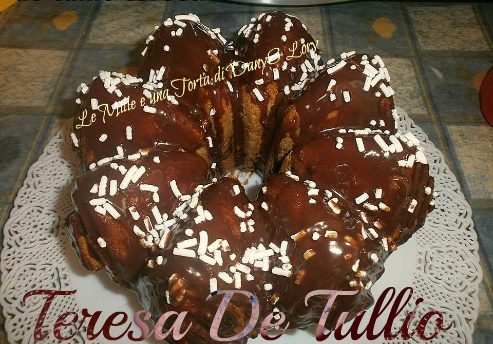 ciambellone con cioccolato al latte